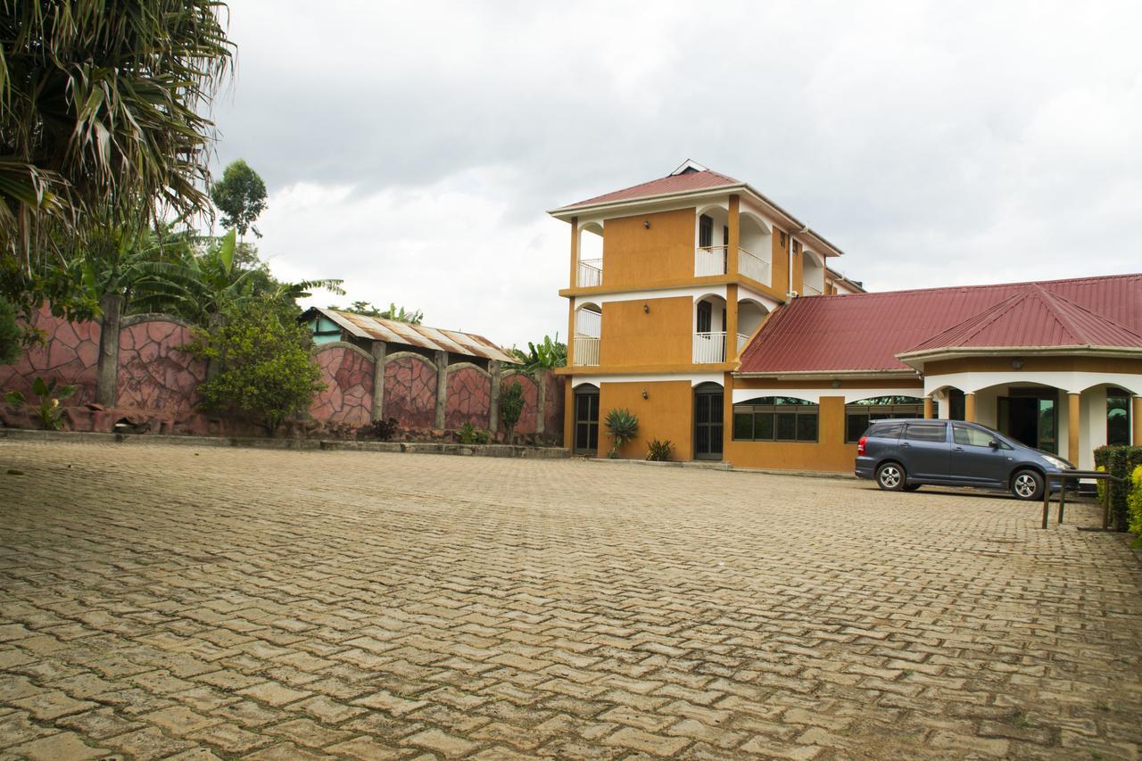 Rays Hotel Mbarara Zewnętrze zdjęcie